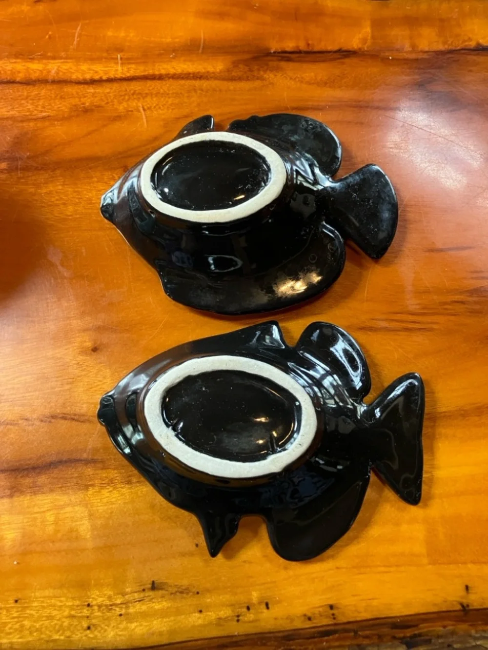 2 Signed Benjamin Diller Maui Pottety bowls 2005